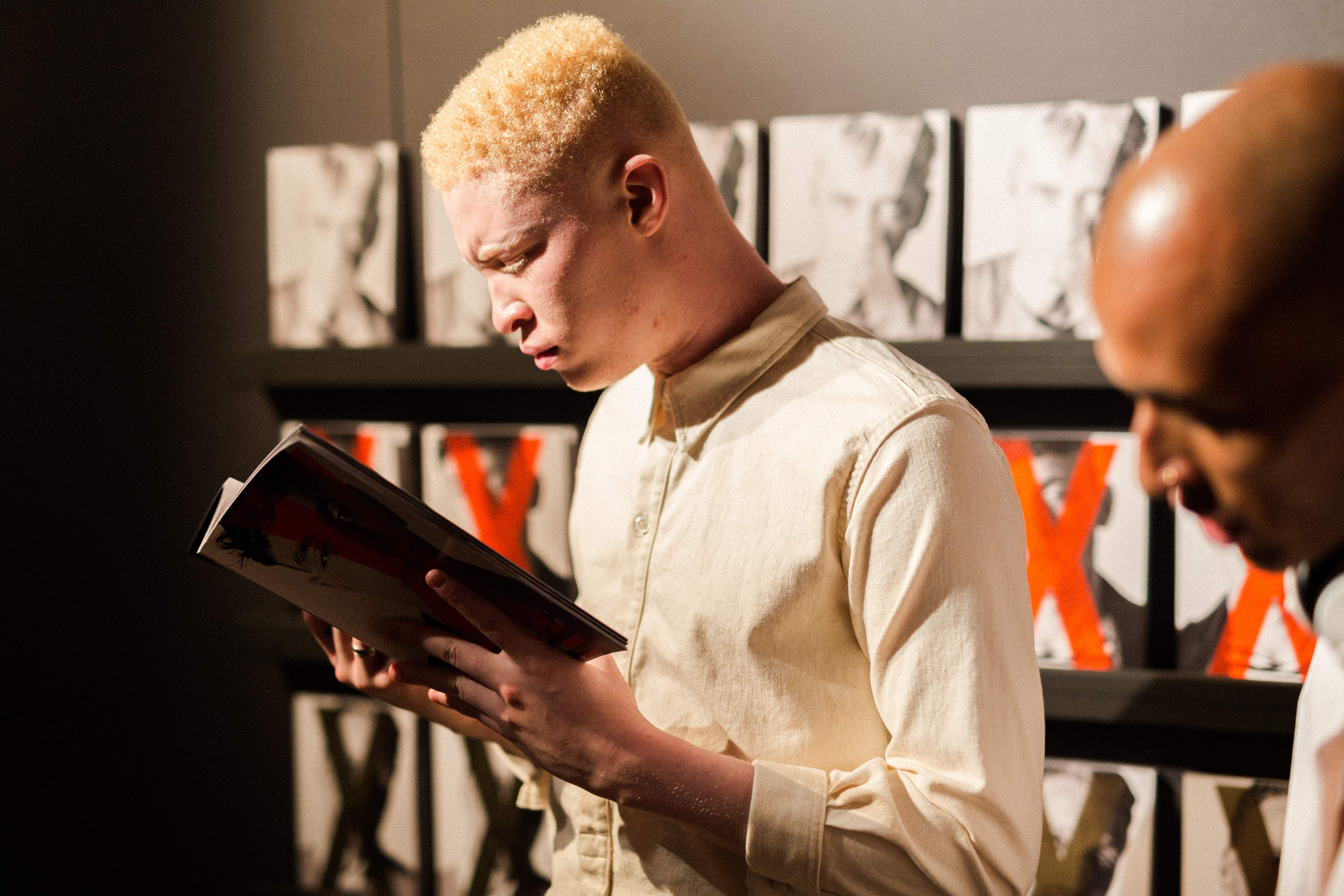 Werbung Agentur Kreative Konzept Out of home AXE Find Your Magic crossmedia-kampagne