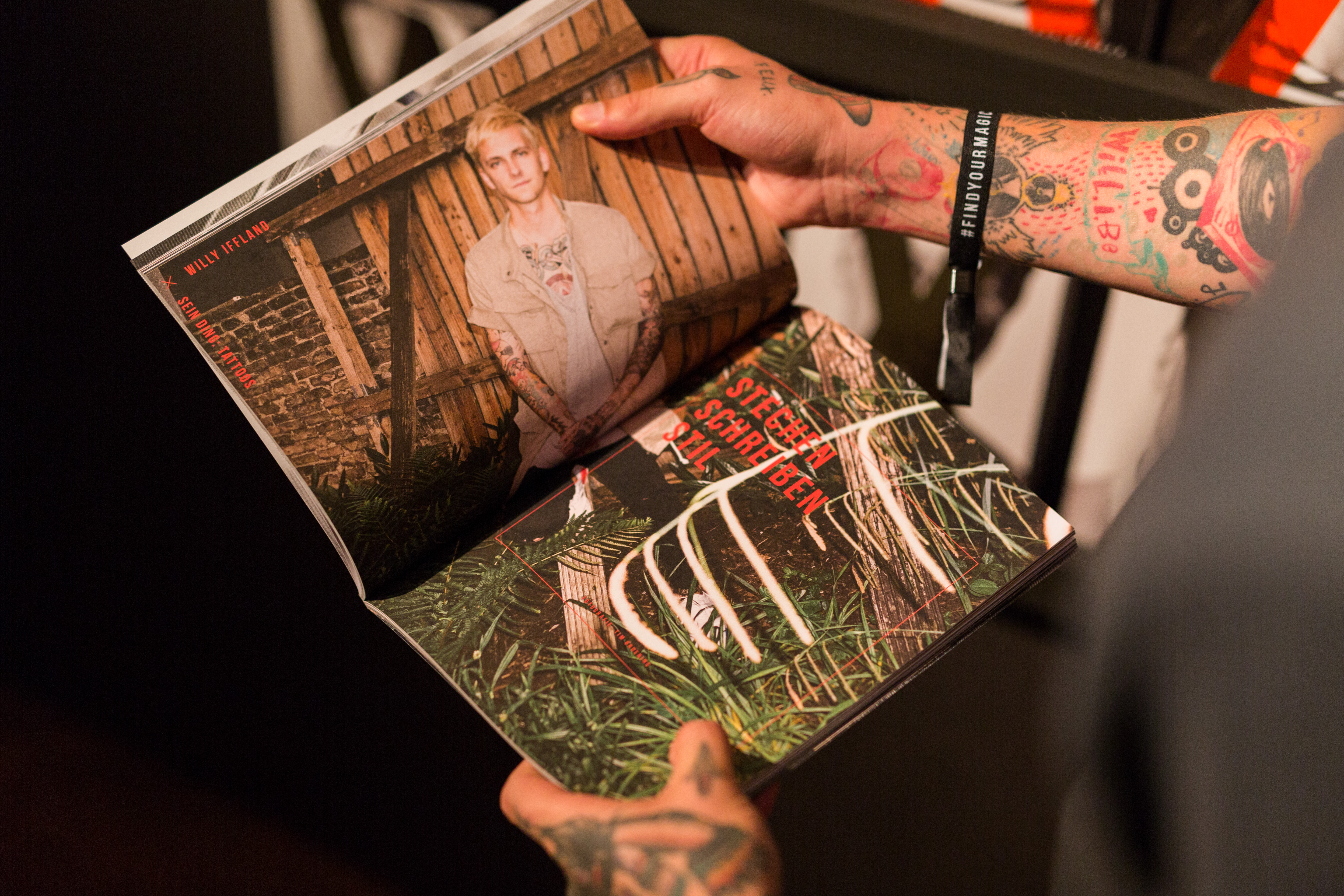 Werbung Agentur Kreative Konzept Out of home AXE Find Your Magic crossmedia-kampagne